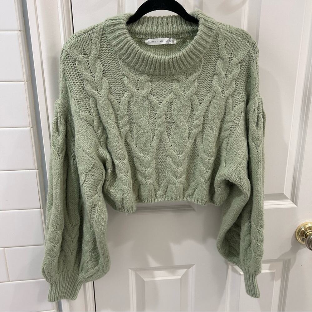 Altar'd State Capri Sage Cropped Oversized Cable Knit Sweater Puff Sleeves Sz XS - Picture 3 of 11